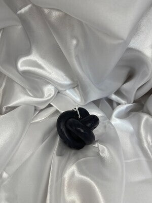 Knot Candle