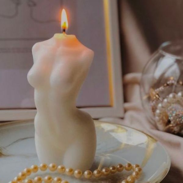 LARGE Woman Body Candle / Nude Venus Goddess Figure Candle / Female Figure Bust