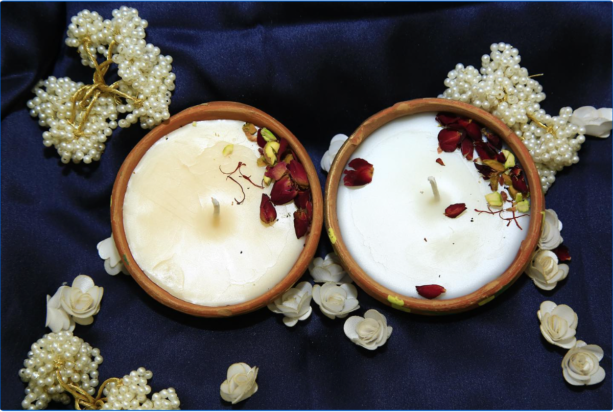 Misti Doi Candles
