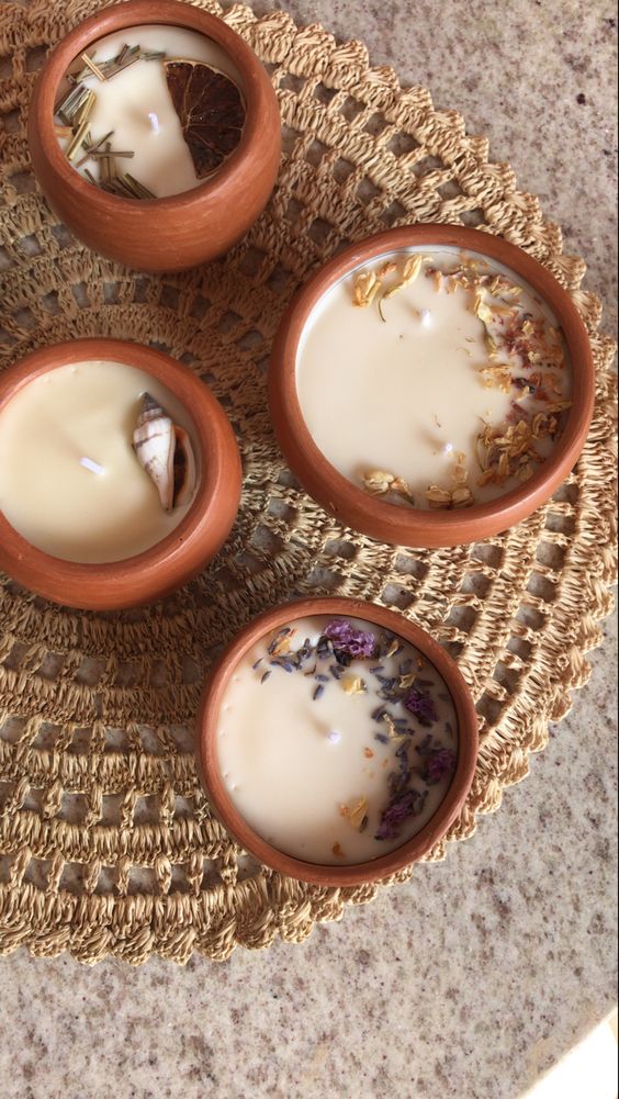 Misti Doi Candles