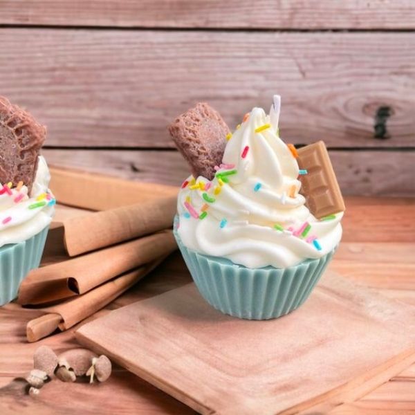 Cup Cake Candle