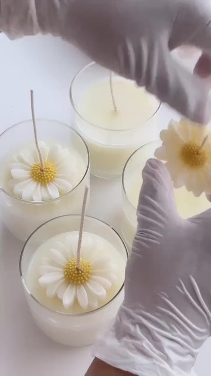 Daisy Dream Candle